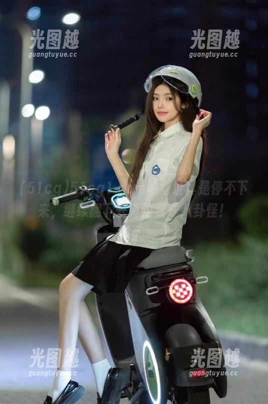 51cg1.com的地址真是停不下来，继续翻下去真怕变成八卦怪！
