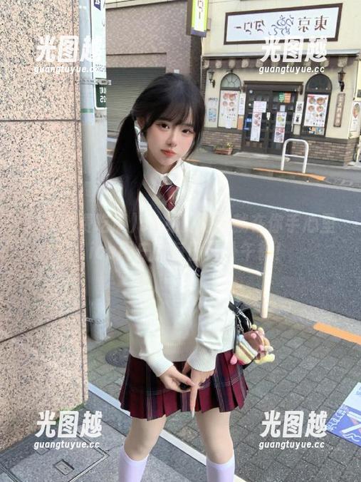 51免费吃瓜 51免费吃瓜就在你手心里,ios用户的每日八卦午餐!