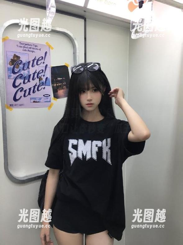 51吃瓜网 想要吃瓜?别怕,51吃瓜网免费入口让你秒变‘瓜王’!