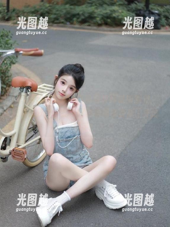 51吃瓜群众网址的魔力，短短几分钟，我从默默地喝水变成了评论精英！