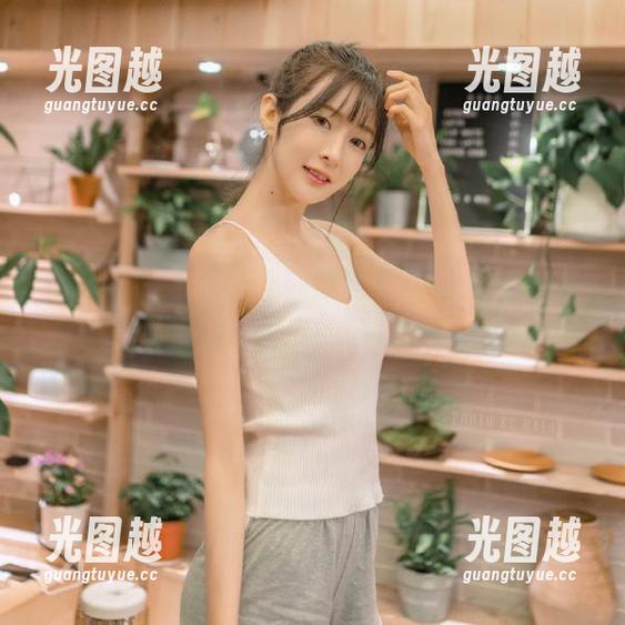 51在线吃瓜：首页今日竟然爆出黄瓜与西瓜的酸甜爱情故事！