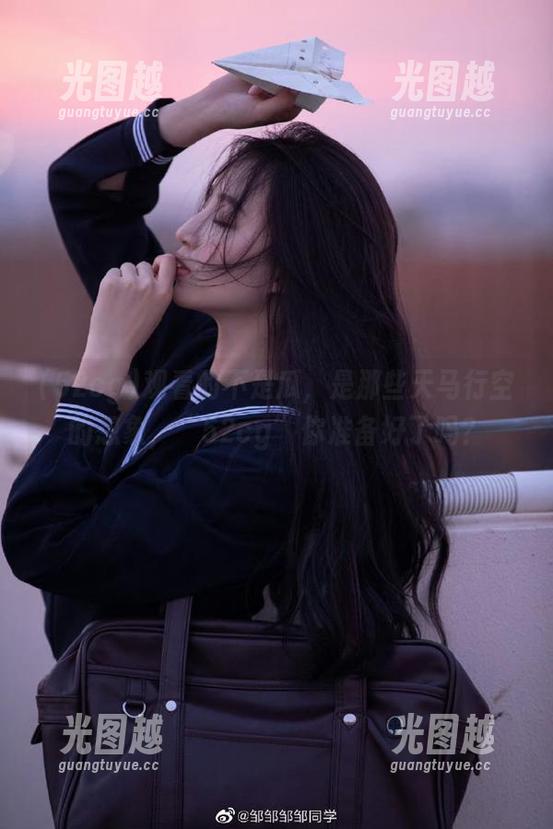 52cg 观看的不是瓜,是那些天马行空的想象,“52cg”你准备好了吗?