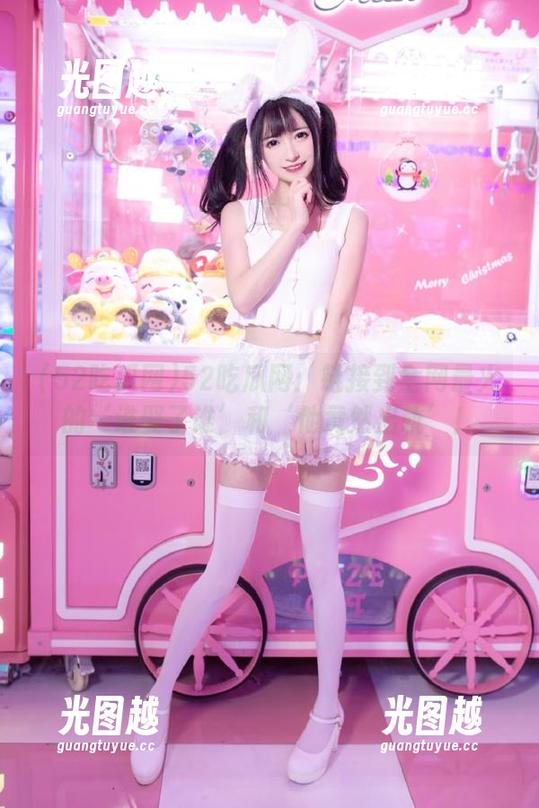 52吃瓜网 52吃瓜网:链接到全网最火的‘谁娶了谁’和‘他竟然出轨’!