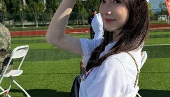 进了91i吃瓜网页，五分钟内从吃瓜群众变成了求助专家！