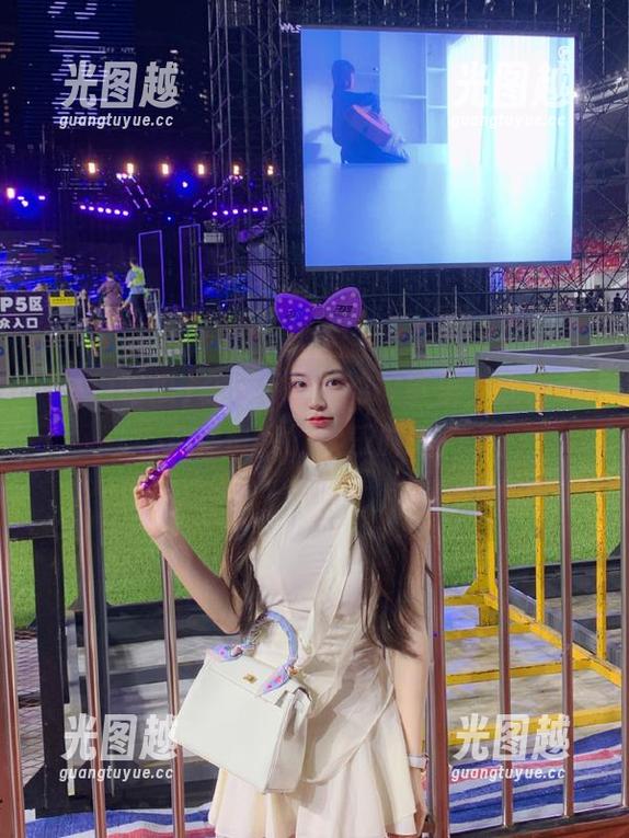91i吃瓜 在91i吃瓜的故事里,能否永久保留我的欢乐时光?
