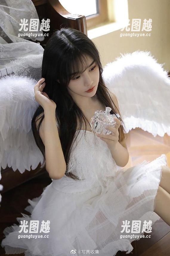 91吃瓜中心 “91吃瓜中心”:瓜吃完了,瓜皮依然永久赖在这里,一点也不怕!