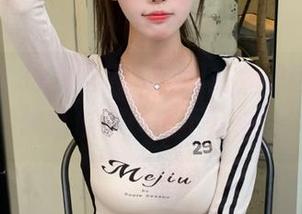 在吃瓜123网站，超话聊天就像嗑瓜子，停不下来！