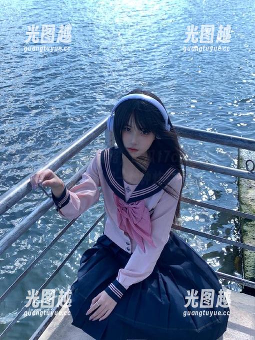 吃瓜17 黑料线路,吃瓜17c带你直击内幕,真相一秒钟炸裂!