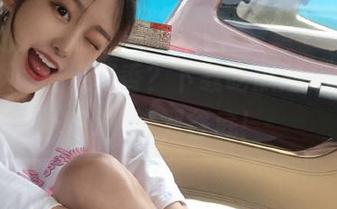 热点真香?下载吃瓜网后,我的GPA降到谷底!