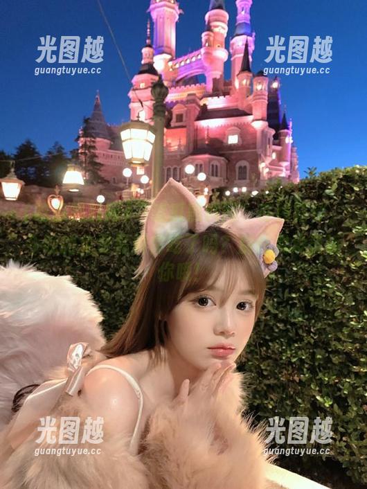 “吃瓜黑料网”在线陪伴，今晚的免费黑料你吃了吗？别说我没告诉你哦！