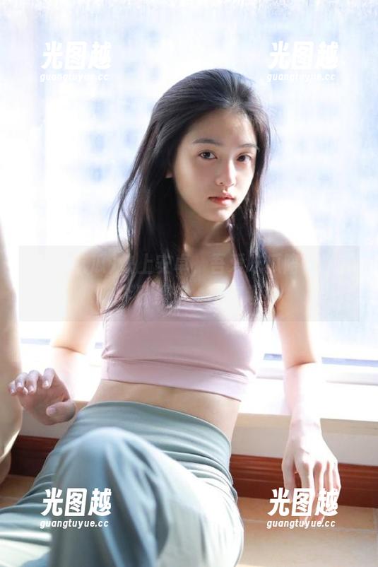 吾爱吃瓜 快上安卓,吾爱吃瓜陪你一起吃今日黑料,噢有趣!