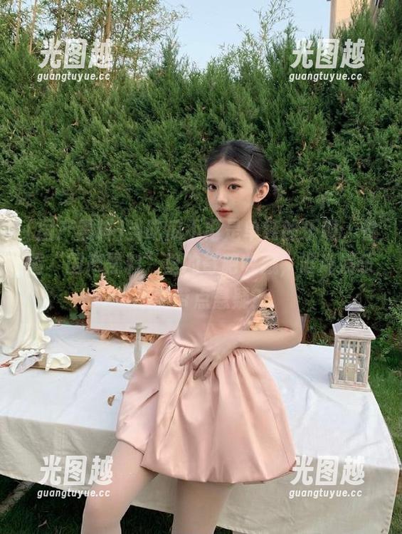 国产黑料 当吃瓜不再是单纯的乐趣,看看“国产黑料”里的奇葩收藏,谁说娱乐不能带点悬疑?