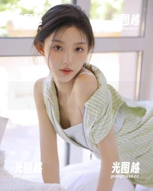 快手吃瓜 快手吃瓜:这个网站里的瓜都把我整个人给压扁了……