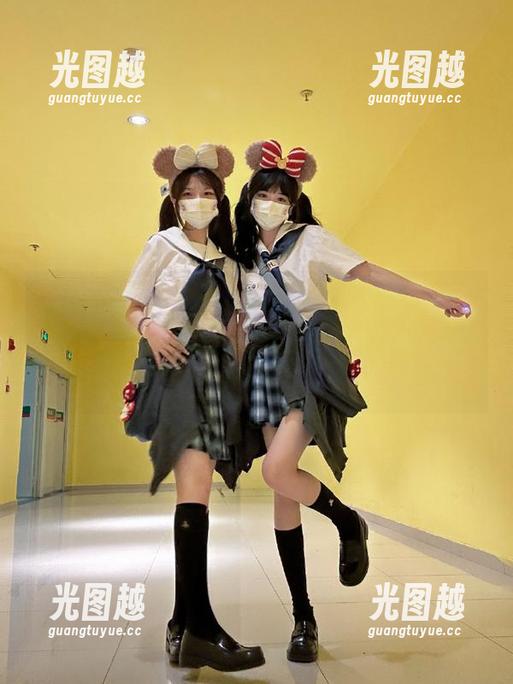 找个藏身之处，快来‘我要吃瓜网苹果版’，嗑瓜的同时也搞搞小倩！