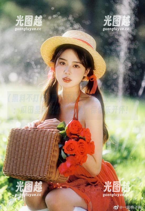 黑料不打烊 黑料不打烊,万里长征苹果版:瓜田里闲逛的好去处,保你乐开怀!