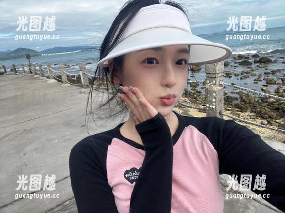 “黑料冲哥”揭秘：烧烤店老板竟是永不迷路的美味大师