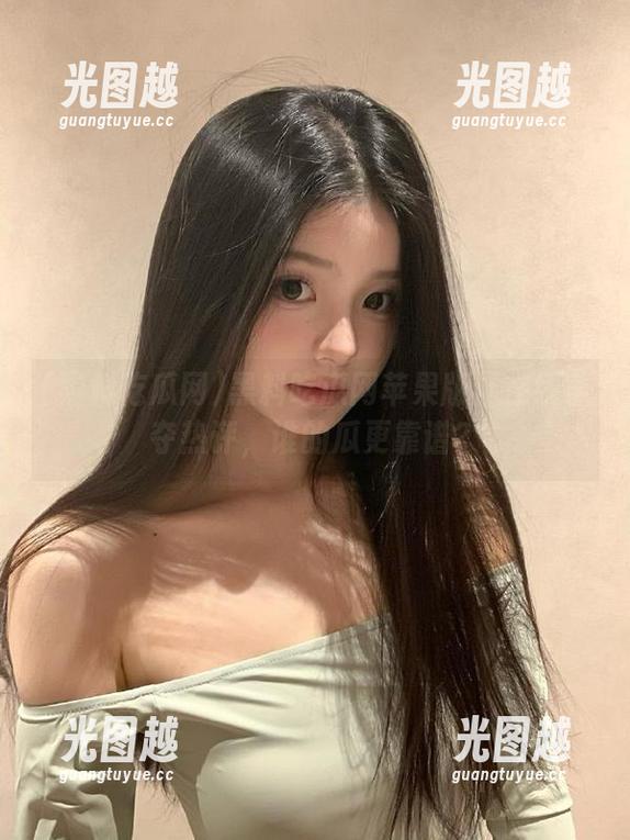 黑料吃瓜网 黑料吃瓜网苹果版:在线争夺热评,谁的瓜更靠谱?