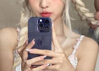 偷偷告诉你一个黑料社链接，在线看的时候感觉妙不可言！