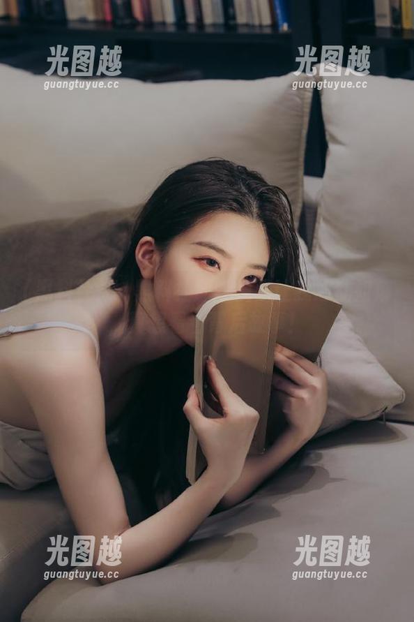 黑料社 51黑料社那段视频让我心乱如麻,真想看看背后故事!