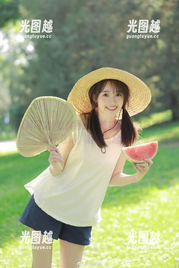 黑料网址 黑料网址:吃瓜路上的好搭档,永不迷路,随你一起冒险!