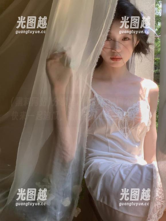 黑料网站 分享黑料网站!时间不等人,快来一起追瓜,我的手已经飞快在点了!