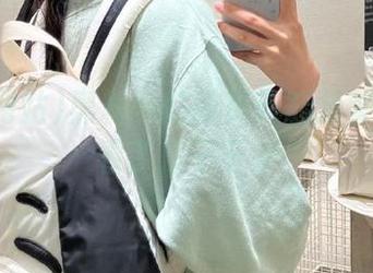 黑料网站网页高能预警!小心看了停不下来