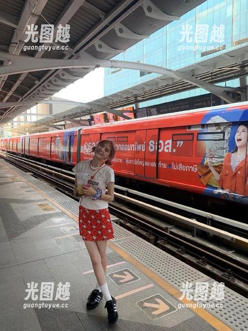黑料门不打烊 今日黑料又来袭,黑料门不打烊,永不迷路跟上我的八卦节奏!